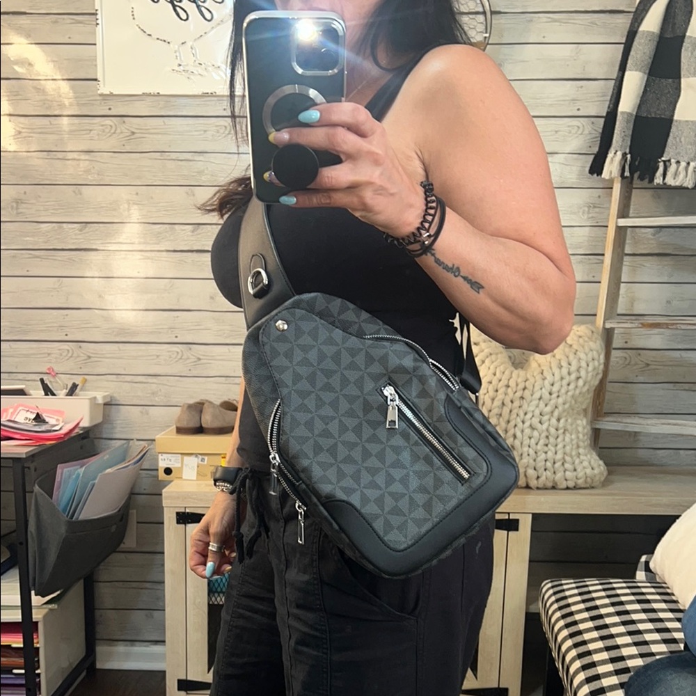 Modern Black Geometric Messenger Crossbody  Belt Bag